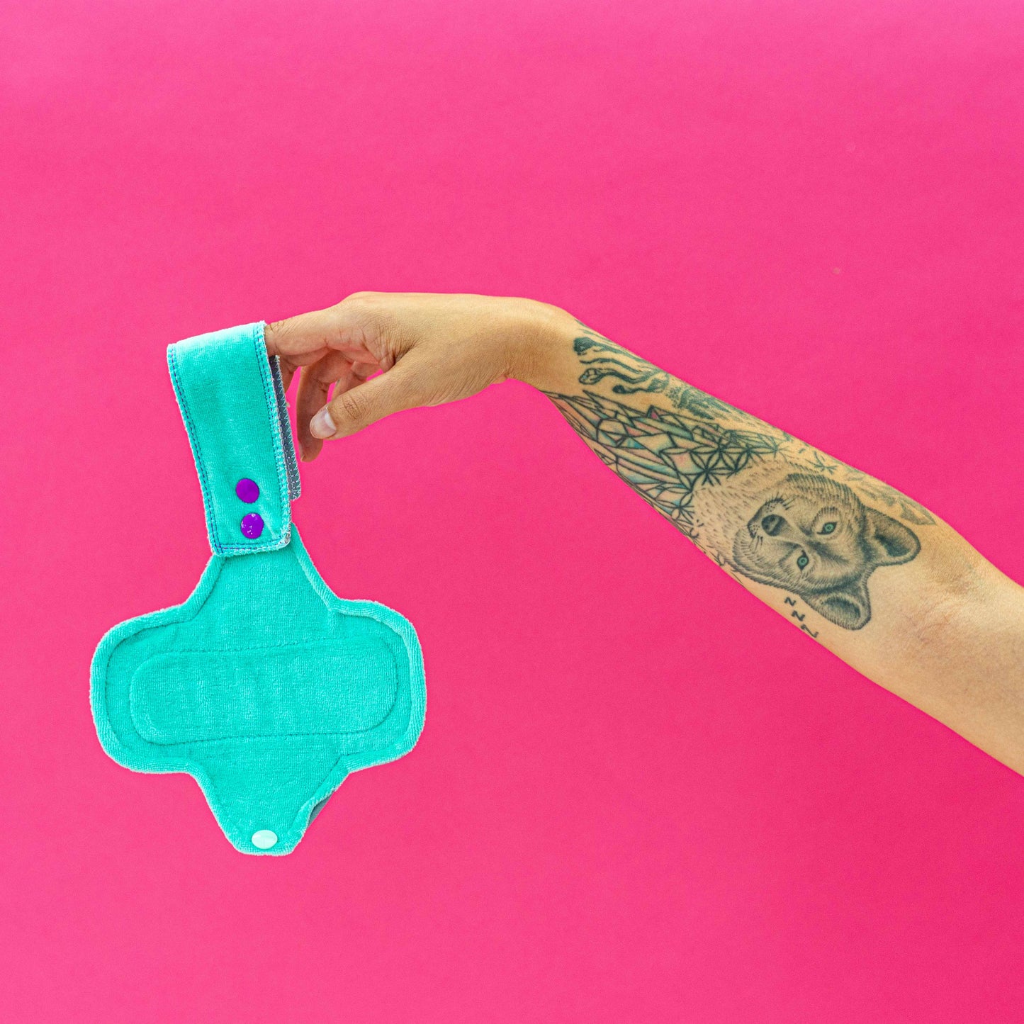 Cloth pad drying strap