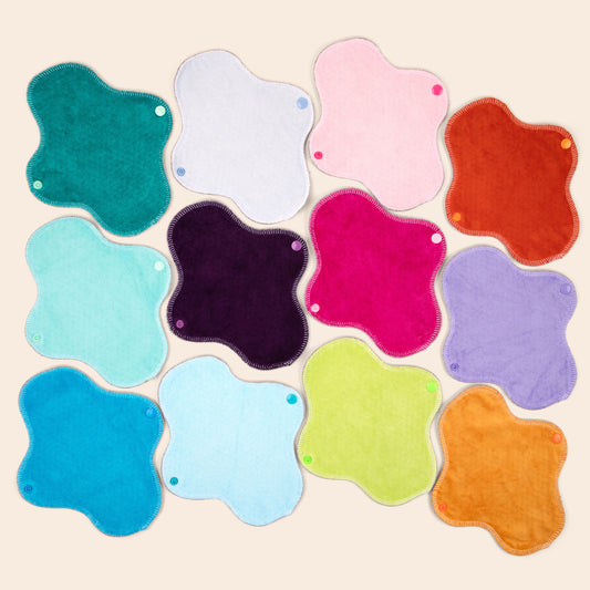 Set of 3 Pantyliners 8"